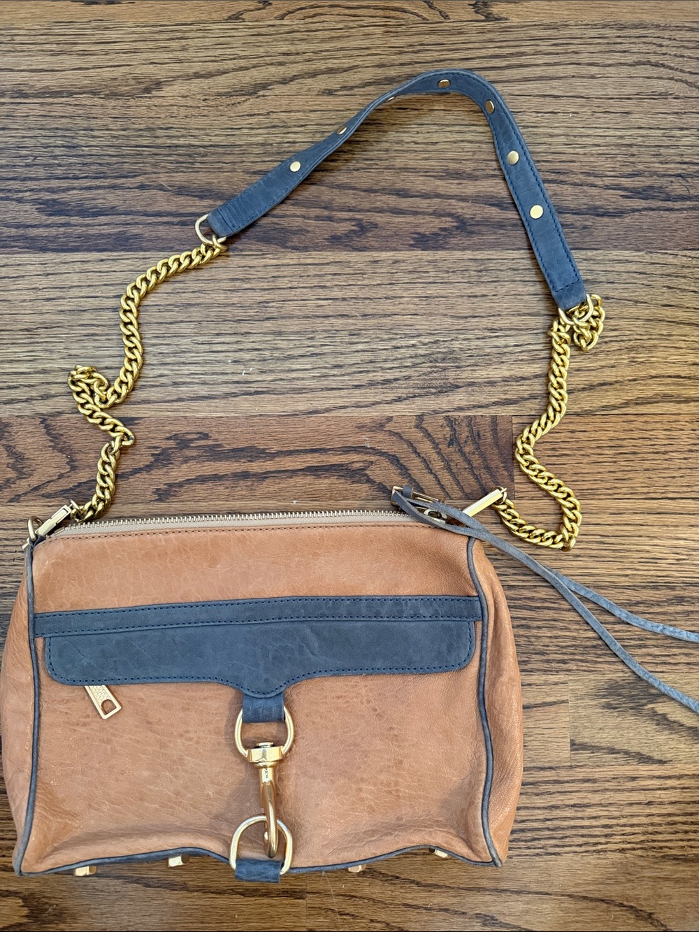 Tan and Navy Leather Crossbody Bag with Gold Chain Strap